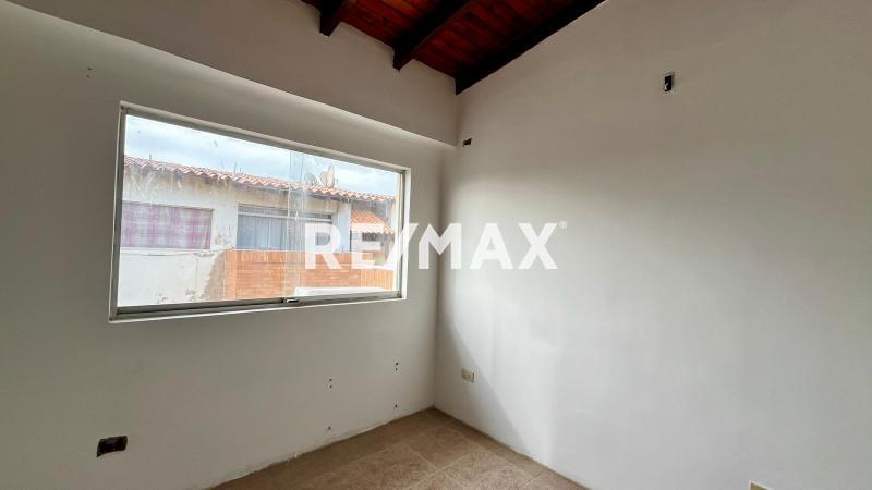 En Venta Apartamento Puerta Maraven, Cardón, Falcón, 4154, VEN