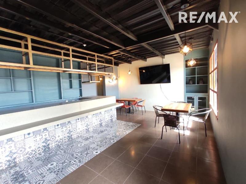 En Venta Local Industrial y Galpón Urb. Zarabón, Punto Fijo, Estado Falcón