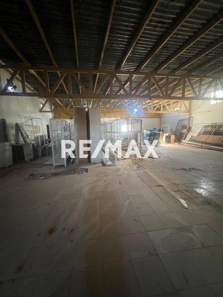 En Venta Local Industrial y Galpón Urb. Zarabón, Punto Fijo, Estado Falcón