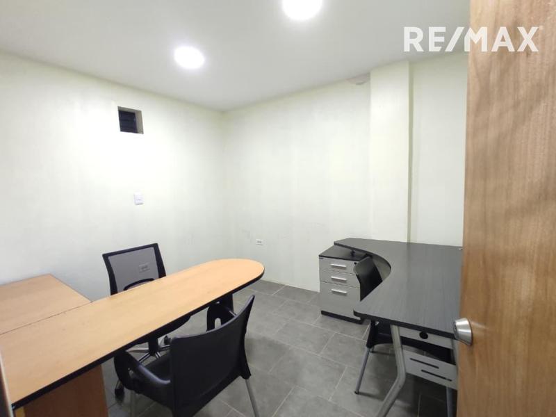 En Alquiler Local Industrial y Galpón La Puerta Maraven, Punto Fijo, Estado Falcón