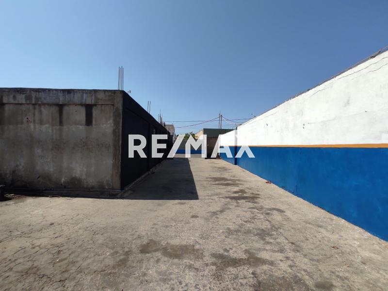 En Alquiler Local Industrial y Galpón La Puerta Maraven, Punto Fijo, Estado Falcón