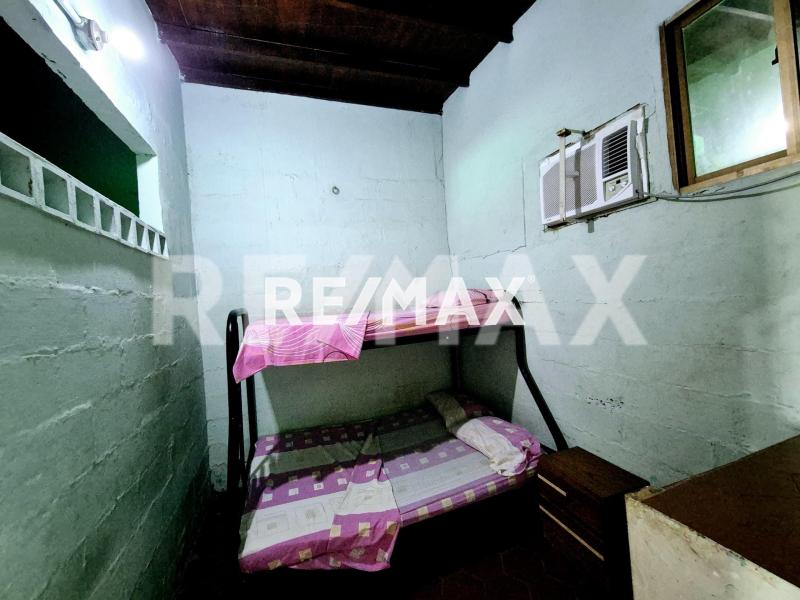 En Venta Casa o TownHouse Los Taques, Falcón, VEN