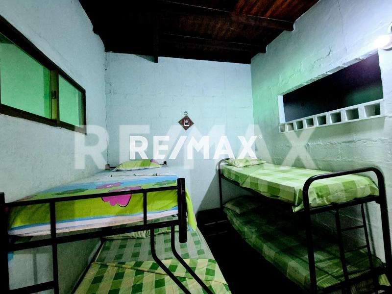 En Venta Casa o TownHouse Los Taques, Falcón, VEN