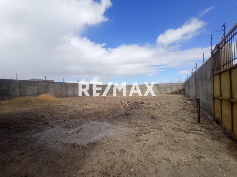 En Venta Edificio Avenida Principal de Bella Vista, Carirubana, Punto Fijo, Falcón, 4102, VEN