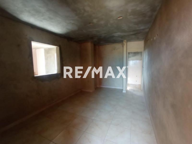 En Venta Edificio Avenida Principal de Bella Vista, Carirubana, Punto Fijo, Falcón, 4102, VEN