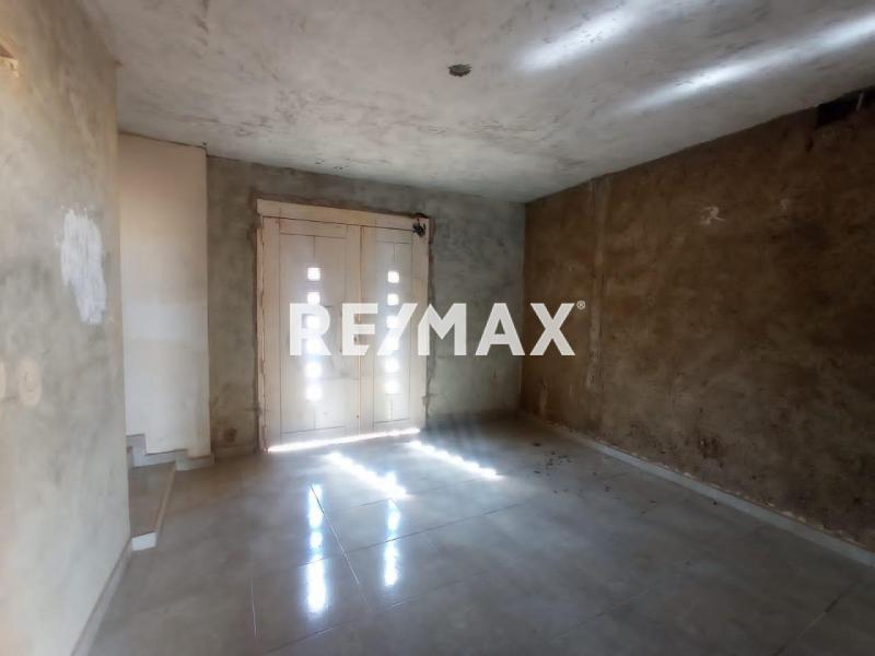 En Venta Edificio Avenida Principal de Bella Vista, Carirubana, Punto Fijo, Falcón, 4102, VEN