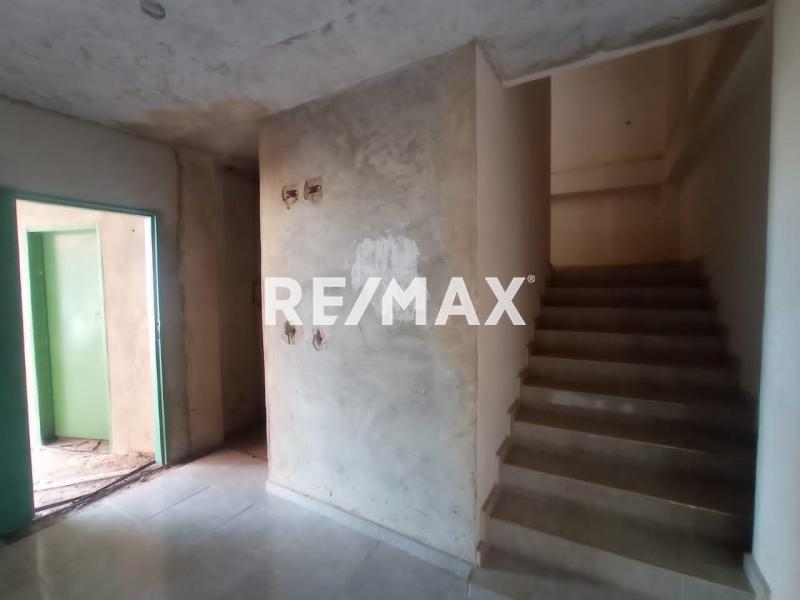 En Venta Edificio Avenida Principal de Bella Vista, Carirubana, Punto Fijo, Falcón, 4102, VEN