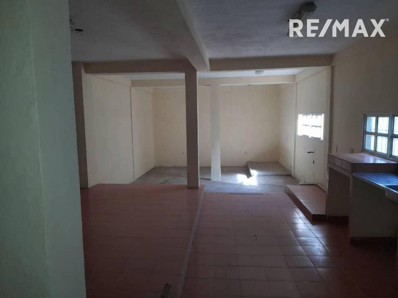 En Venta Edificio Avenida Principal de Bella Vista, Carirubana, Punto Fijo, Falcón, 4102, VEN