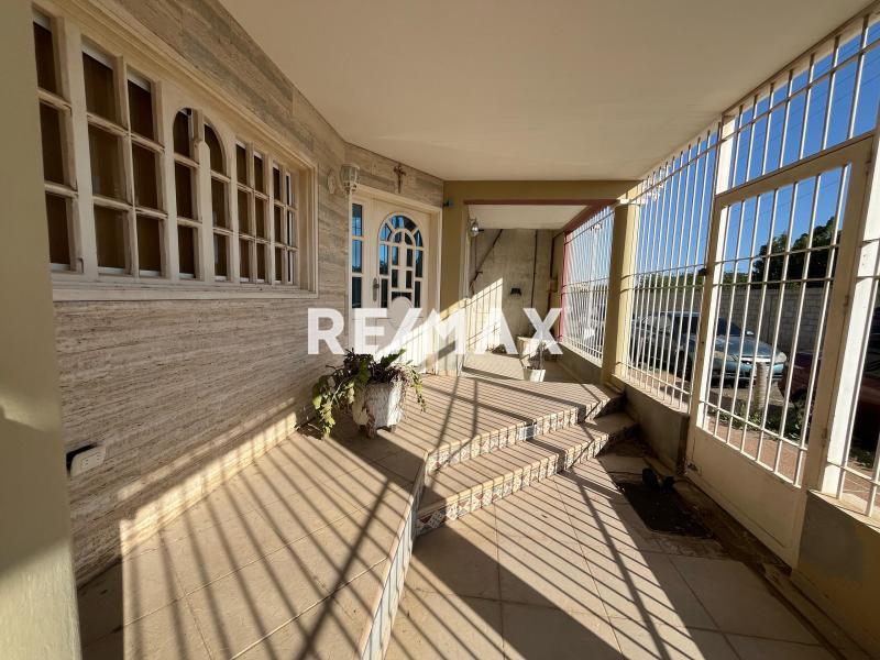 En Alquiler Casa o TownHouse Puerta Maraven, Cardón, Falcón, 4167, VEN