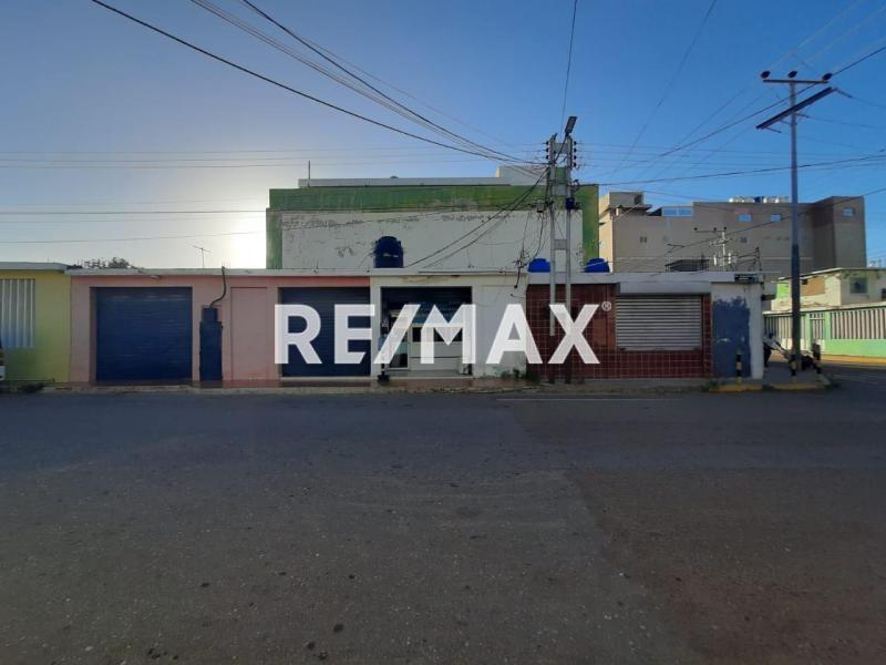 En Alquiler Local Comercial Calle Argentina, Centro, Punto Fijo, Falcón, 4102, VEN