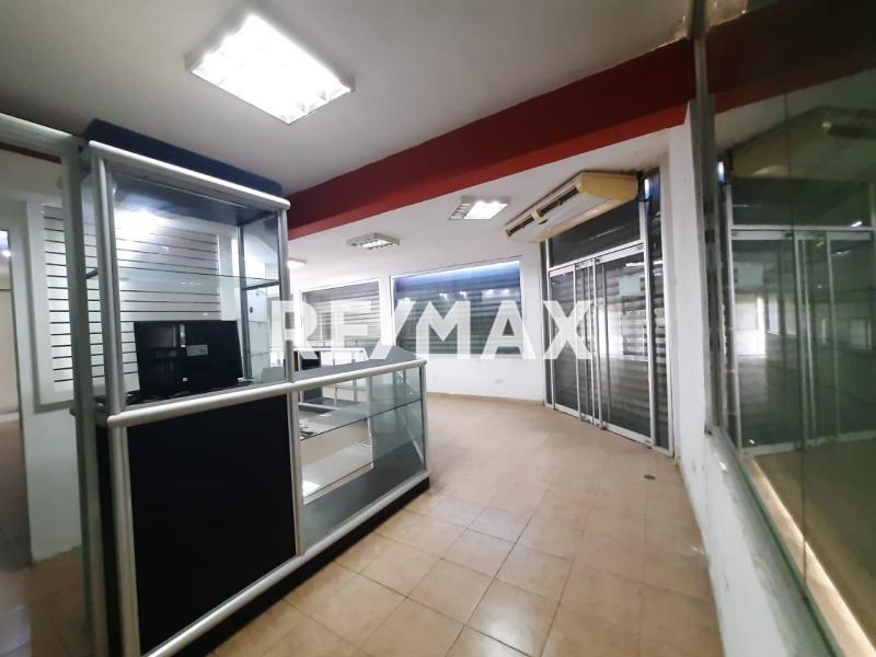 En Alquiler Local Comercial Calle Argentina, Centro, Punto Fijo, Falcón, 4102, VEN