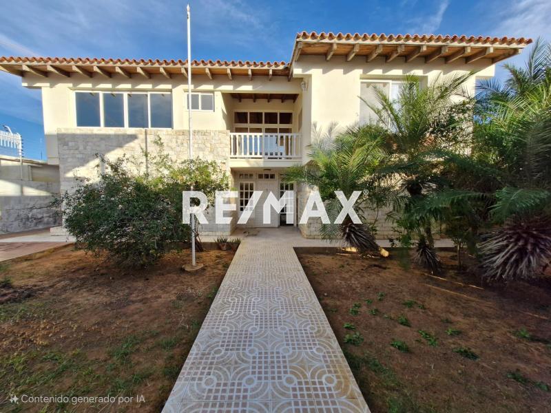 En Venta Casa o TownHouse Puerta Maraven, Cardón, Falcón, 4154, VEN