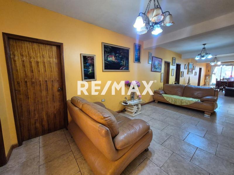 En Venta Casa o TownHouse Puerta Maraven, Cardón, Falcón, 4154, VEN