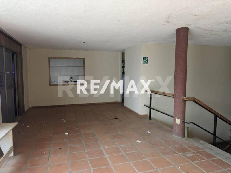 En Venta Edificio Avenida 6, Maraven, Cardón, Falcón, 4154, VEN