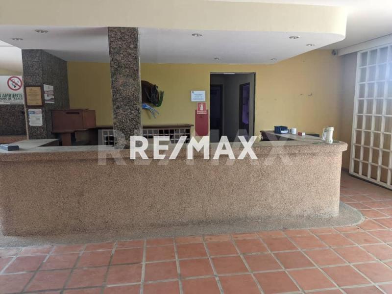 En Venta Edificio Avenida 6, Maraven, Cardón, Falcón, 4154, VEN