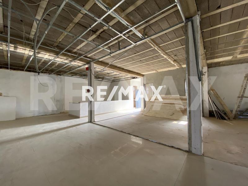 En Venta Edificio Avenida 6, Maraven, Cardón, Falcón, 4154, VEN