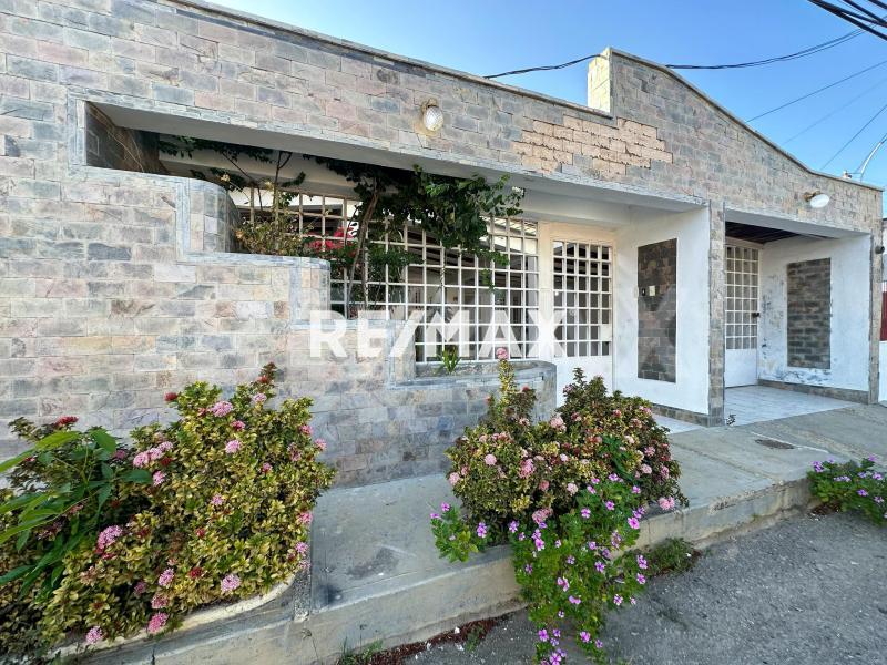 En Alquiler Casa o TownHouse Puerta Maraven