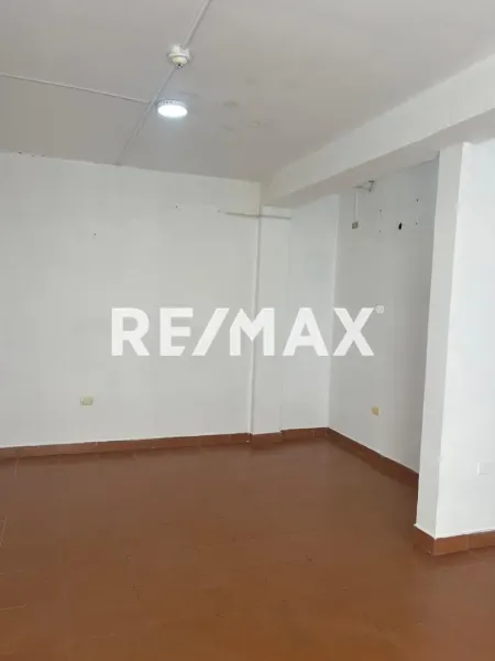 En Alquiler Oficina Puerta Maraven, Cardón, Falcón, 4167, VEN