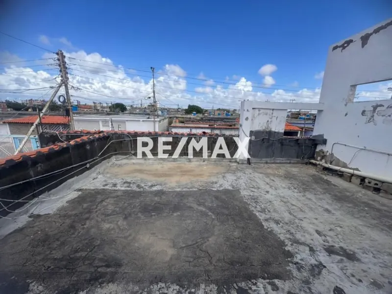 En Venta Local Comercial Antiguo Aeropuerto Sector 1