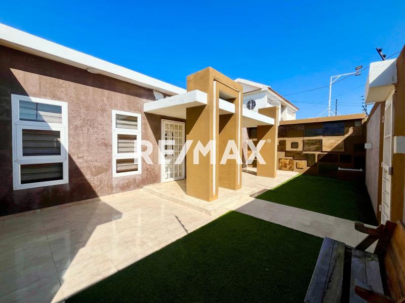 En Venta Casa o TownHouse Centro, Punto Fijo, Falcón, 4102, VEN