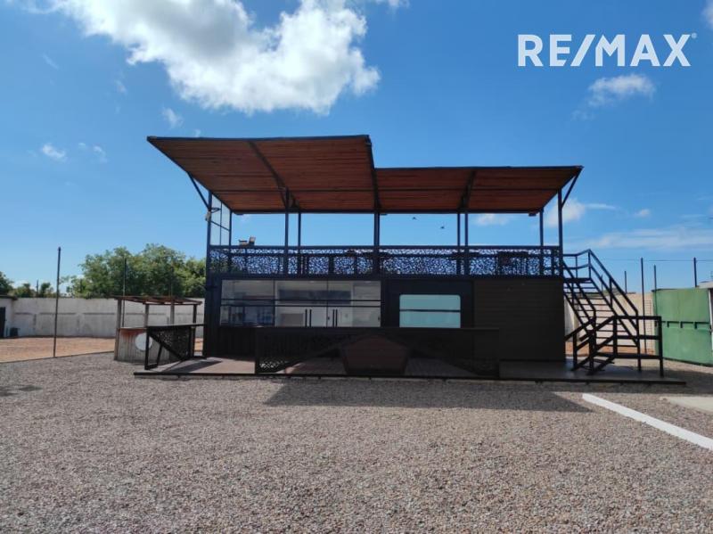 En Venta Local Industrial y Galpón Las Piedras, Punto Fijo, Falcón, 4102, VEN