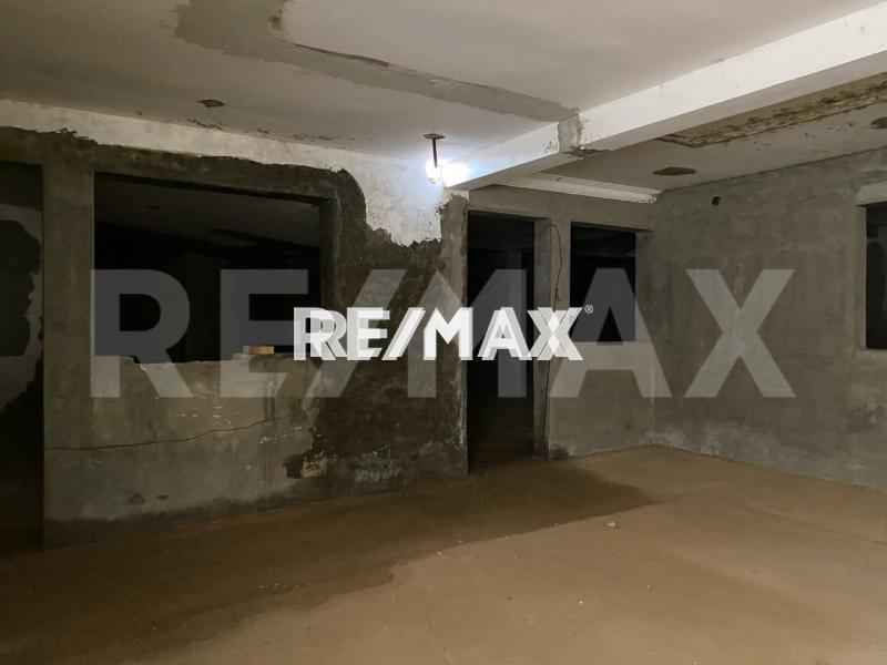 En Venta Edificio AV. GENERAL PELAYO PUERTA MARAVEN