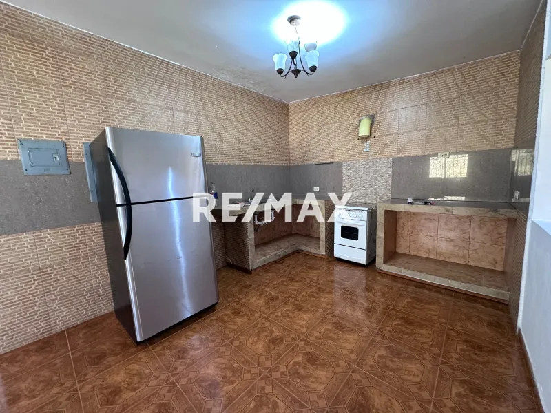 En Alquiler Casa o TownHouse Puerta Maraven, Cardón, Falcón, 4167, VEN