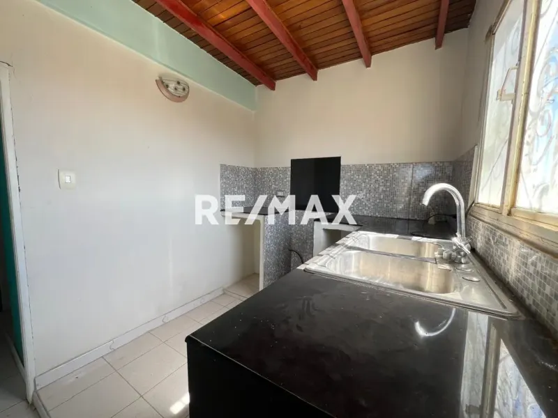 En Alquiler Apartamento URBANIZACION CASACOIMA