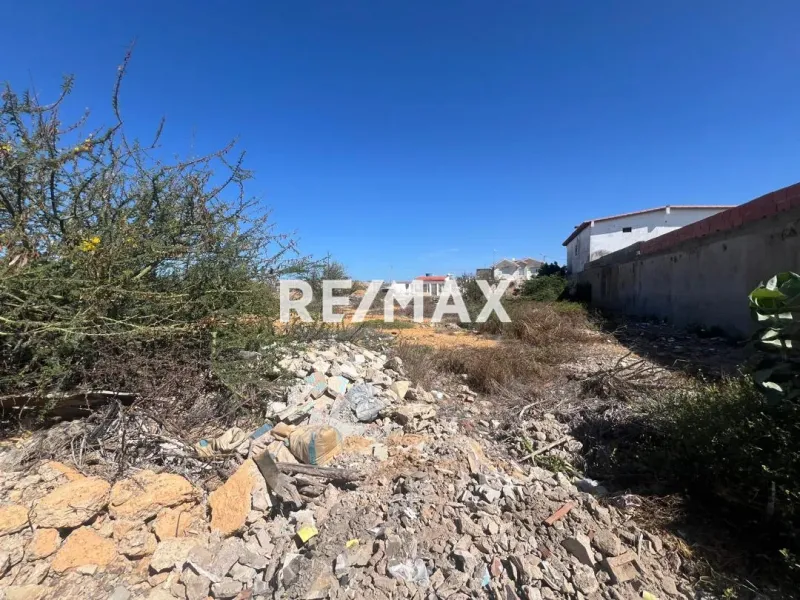 En Venta Terreno y Parcela CALLE SAN ROMAN PUERTA MARAVEN