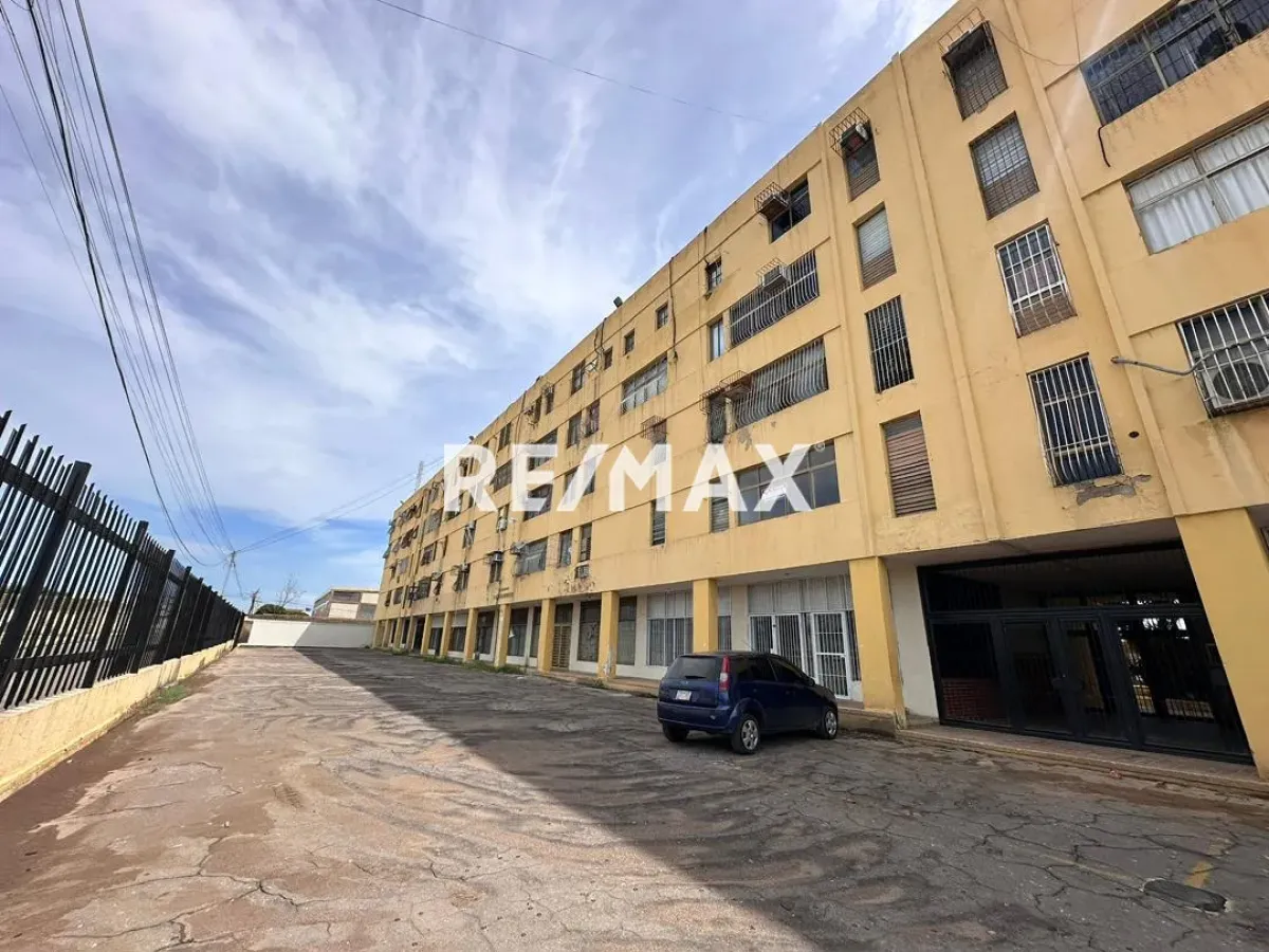 En Alquiler Apartamento Urb Santa Irene, Punto Fijo, Carirubana, Falcón, 4102, VEN