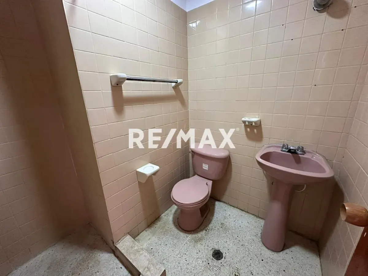 En Alquiler Apartamento Urb Santa Irene, Punto Fijo, Carirubana, Falcón, 4102, VEN