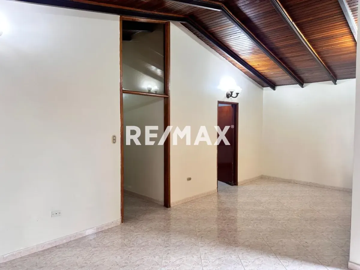 En Venta Casa o TownHouse Puerta Maraven, Cardón, Falcón, 4154, VEN