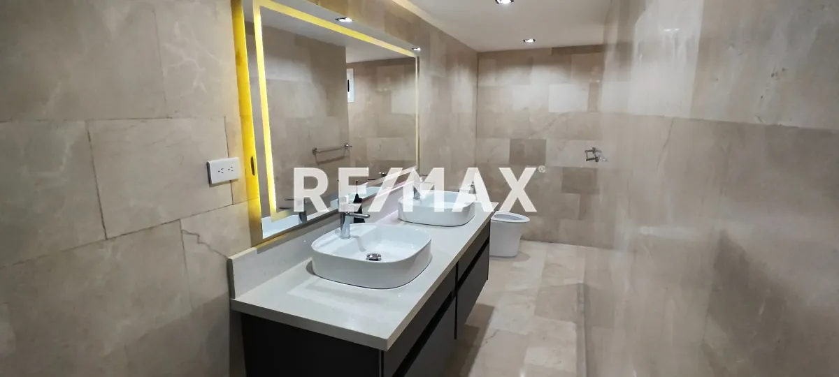 En Venta Casa o TownHouse Puerta Maraven, Cardón, Falcón, 4154, VEN