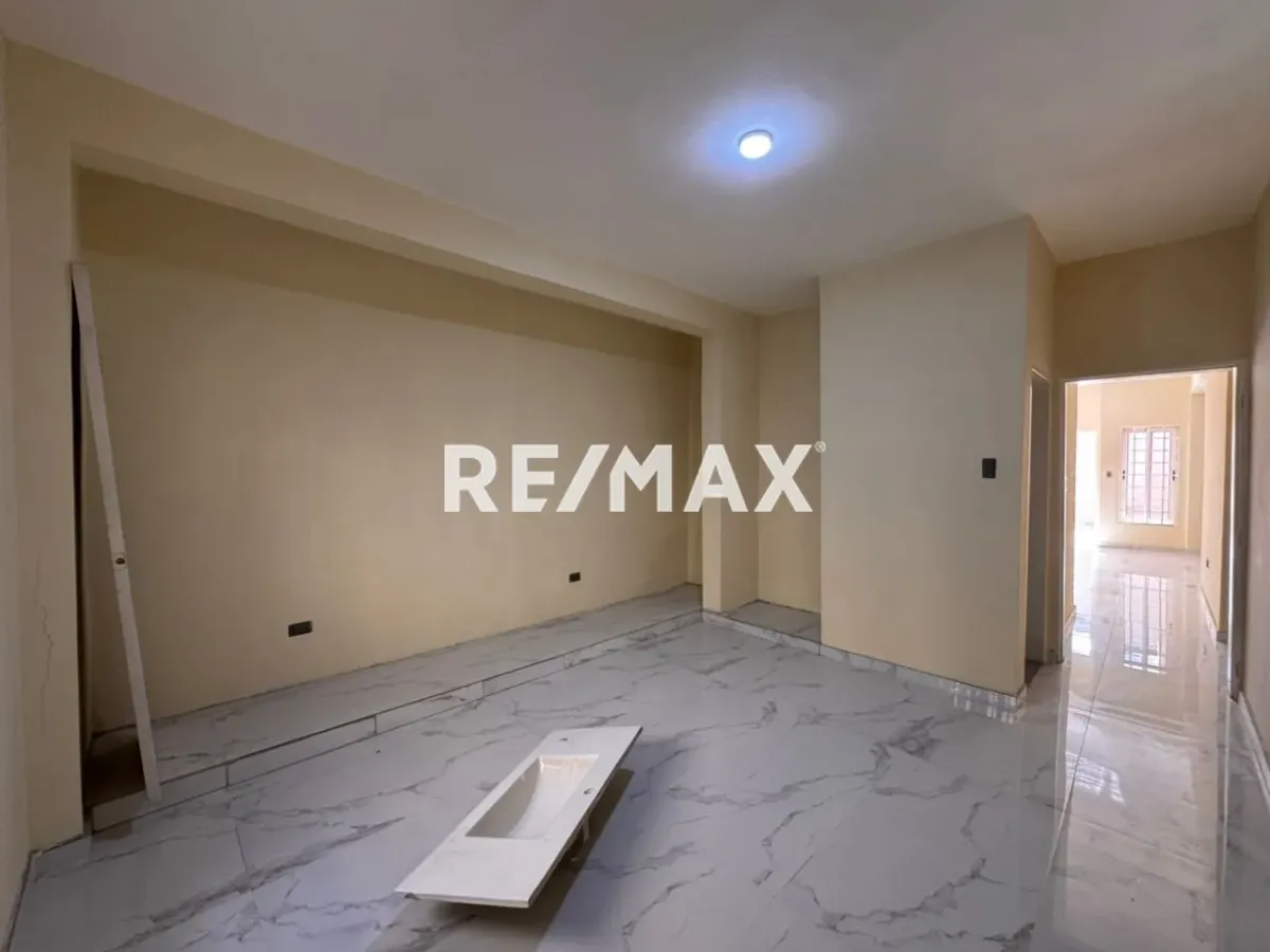 En Venta Casa o TownHouse Dona Nicasia II, Guanadito Norte