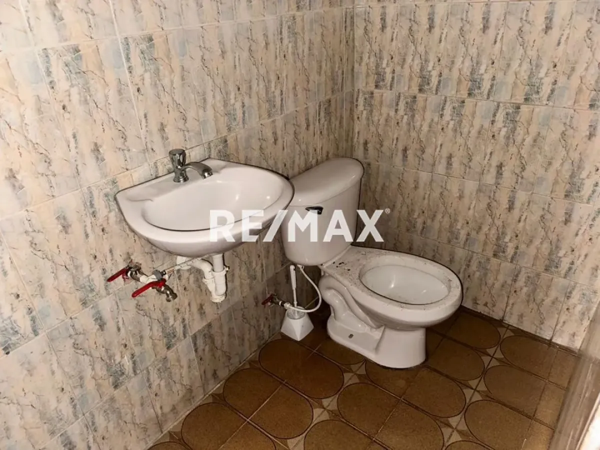 En Alquiler Local Comercial San Carlos, Falcón, VEN