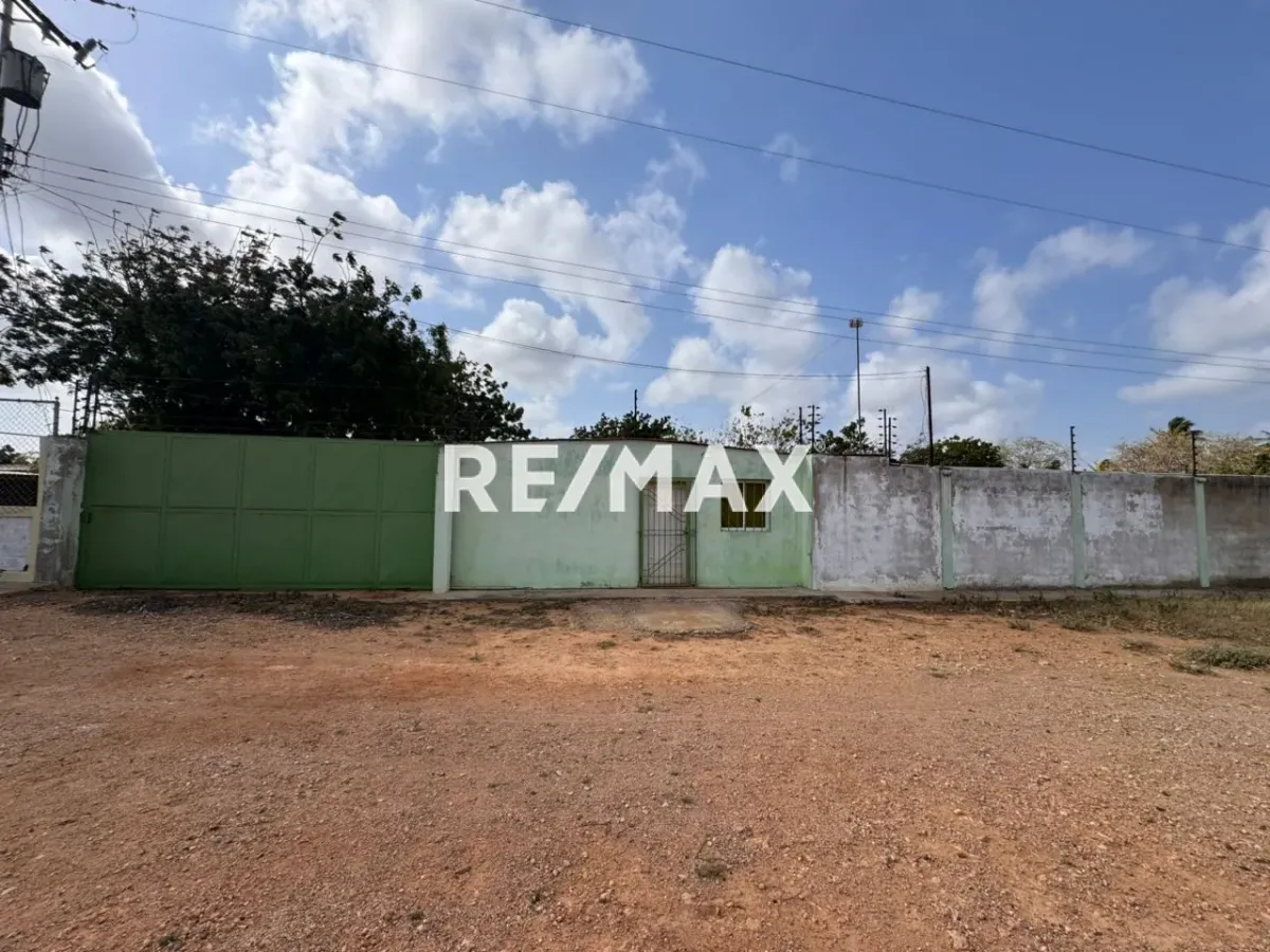 En Venta Negocio La Rinconada, Falcón, VEN