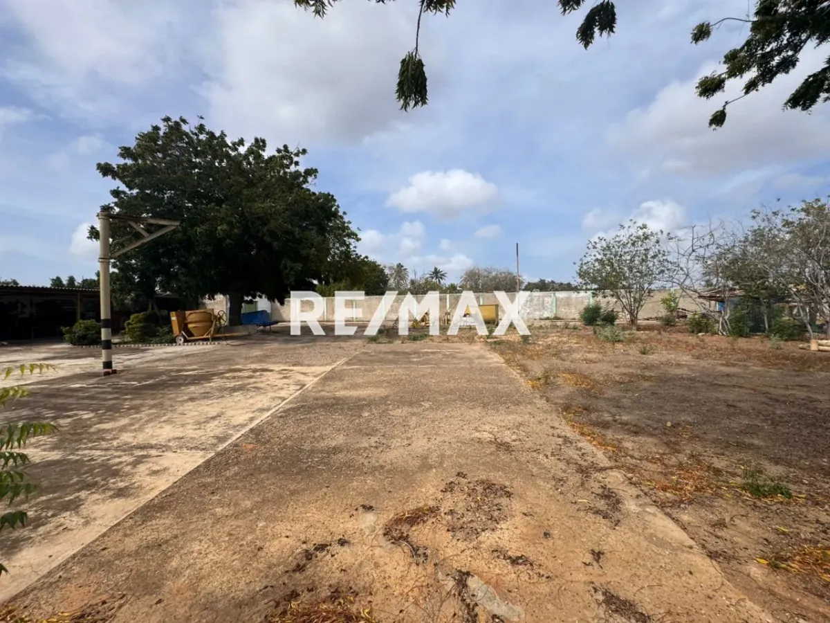 En Venta Negocio La Rinconada, Falcón, VEN