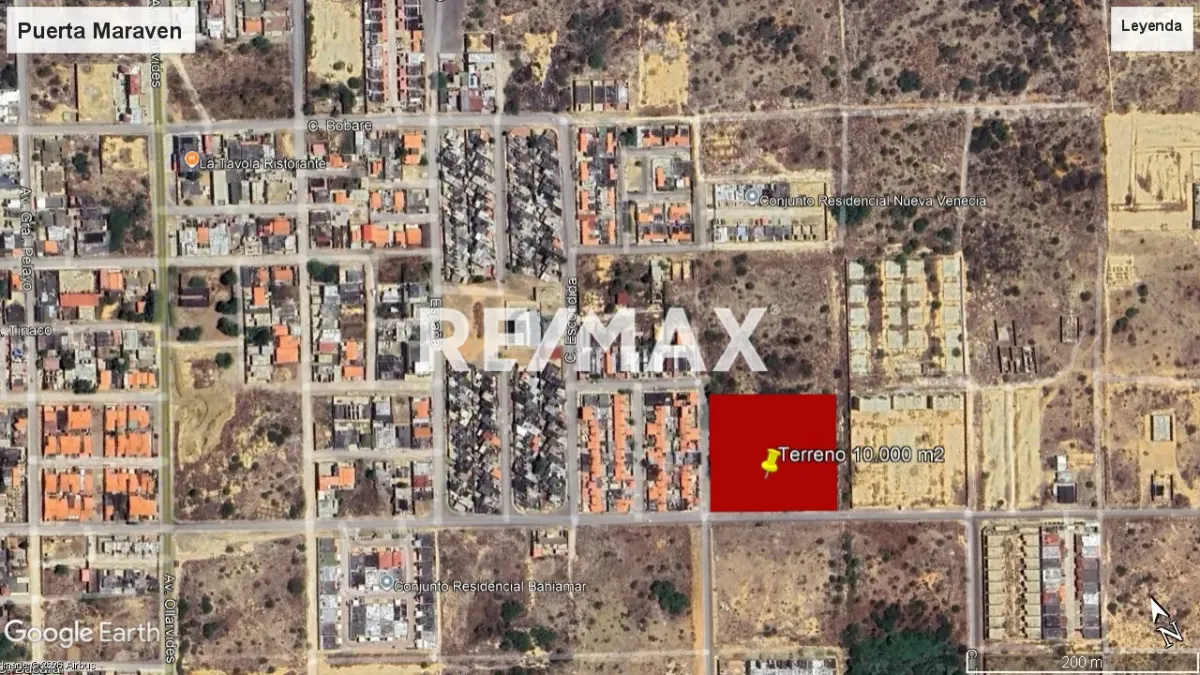 En Venta Terreno y Parcela Calle Democracia, Puerta Maraven