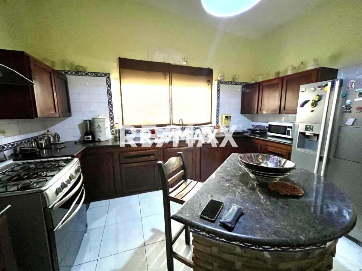 En Venta Casa o TownHouse Urb. Zarabon. Comunidad Cardón