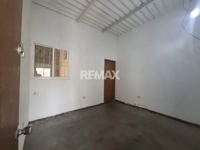 En Alquiler Casa o TownHouse Centro de Punto Fijo, calle Aragón, Municipio Carirubana del Estado Falcon, VEN