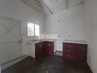 En Alquiler Casa o TownHouse Centro de Punto Fijo, calle Aragón, Municipio Carirubana del Estado Falcon, VEN