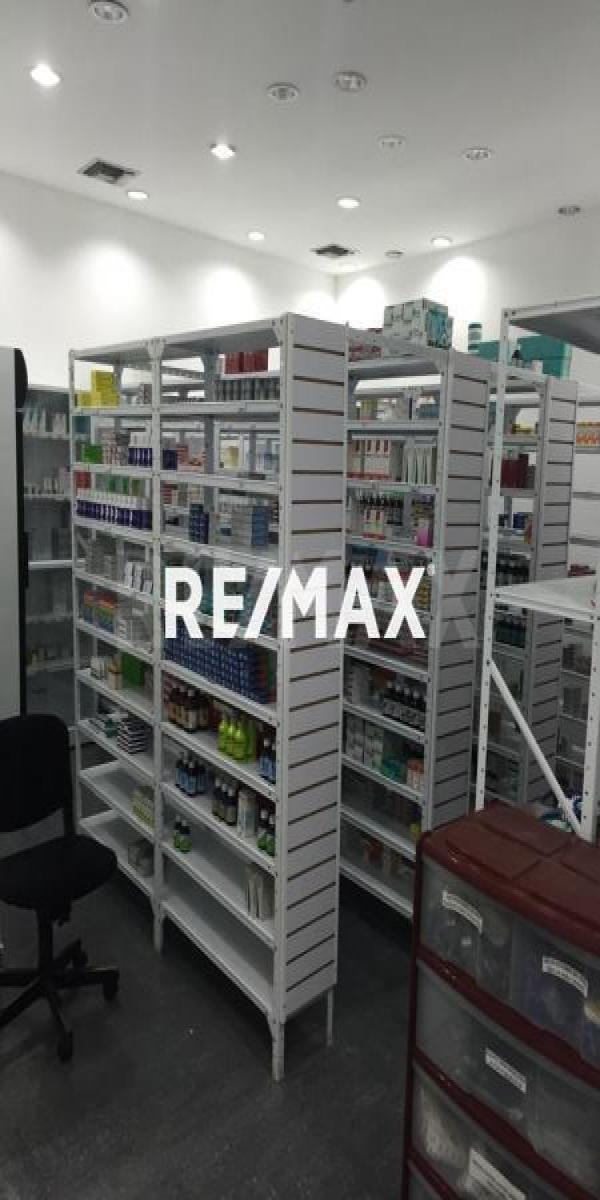 En Venta Edificio Avenida Bolivar, Carirubana, Falcón, 4102, VEN