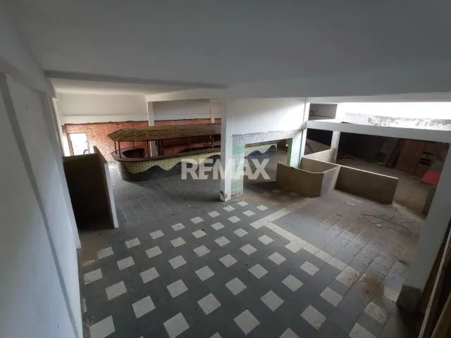 En Alquiler Local Comercial Avenida Coro, Centro, Punto Fijo, Falcón, 4102, VEN