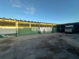 En Alquiler Local Industrial y Galpón Avenido Jacinto Lara, Centro, Punto Fijo, Falcón, 4102, VEN