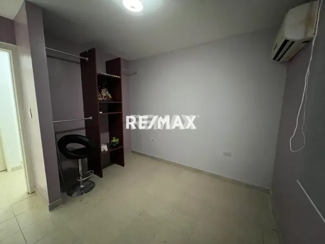 En Alquiler Apartamento Urb Zarabon. Conjunto residencial Balcones 2