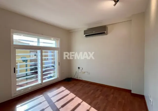 En Venta Casa o TownHouse Villas Paraiso Sector Las Virtudes