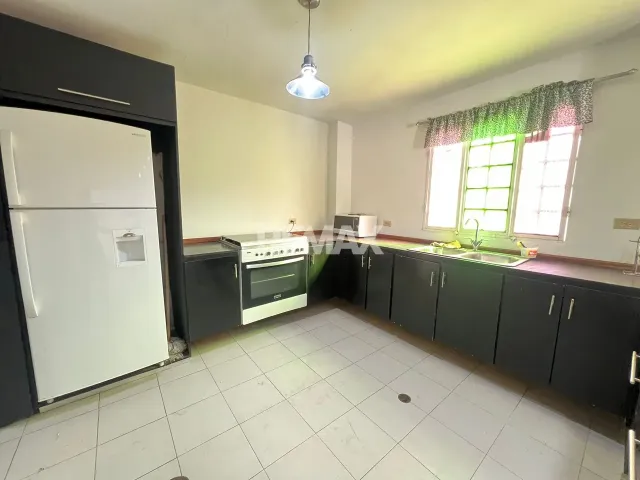 En Alquiler Casa o TownHouse Puerta Maraven, Cardón, Falcón, 4154, VEN