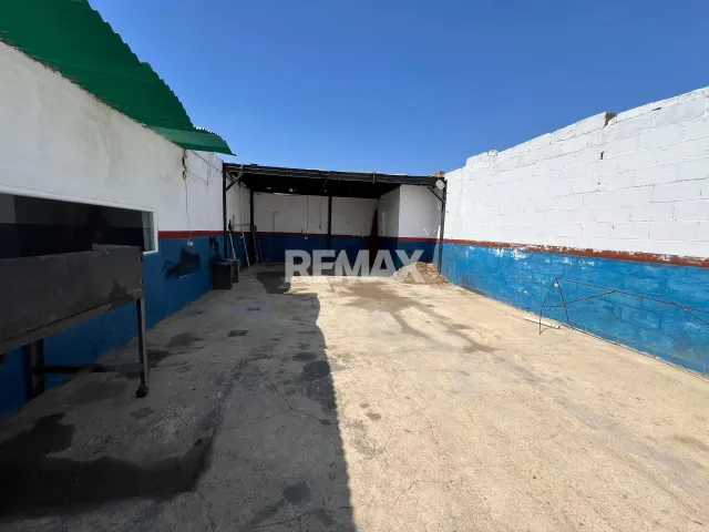 En Alquiler Local Industrial y Galpón AV. Rafael Gonzalez entre calle Tachira y San Jose