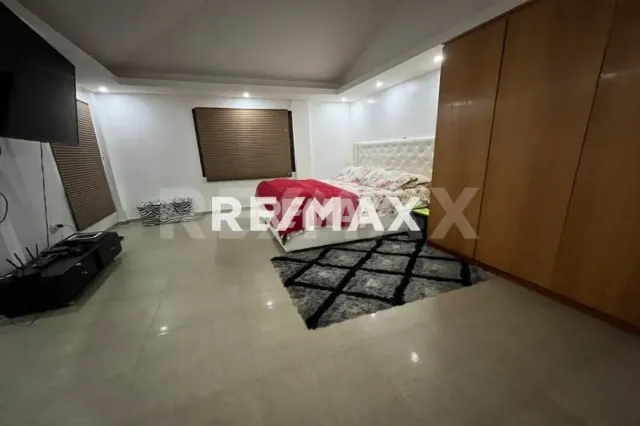 En Venta Casa o TownHouse Urb.zarabon. Terraza club de Golf