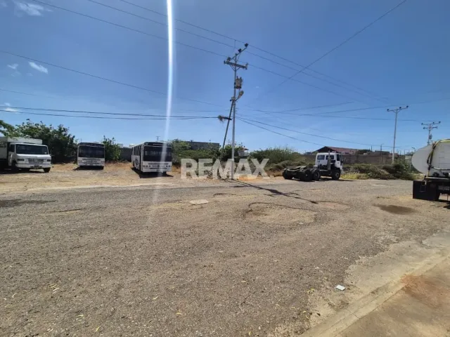 En Venta Terreno y Parcela Puerta Maraven, Cardón, Falcón, 4167, VEN